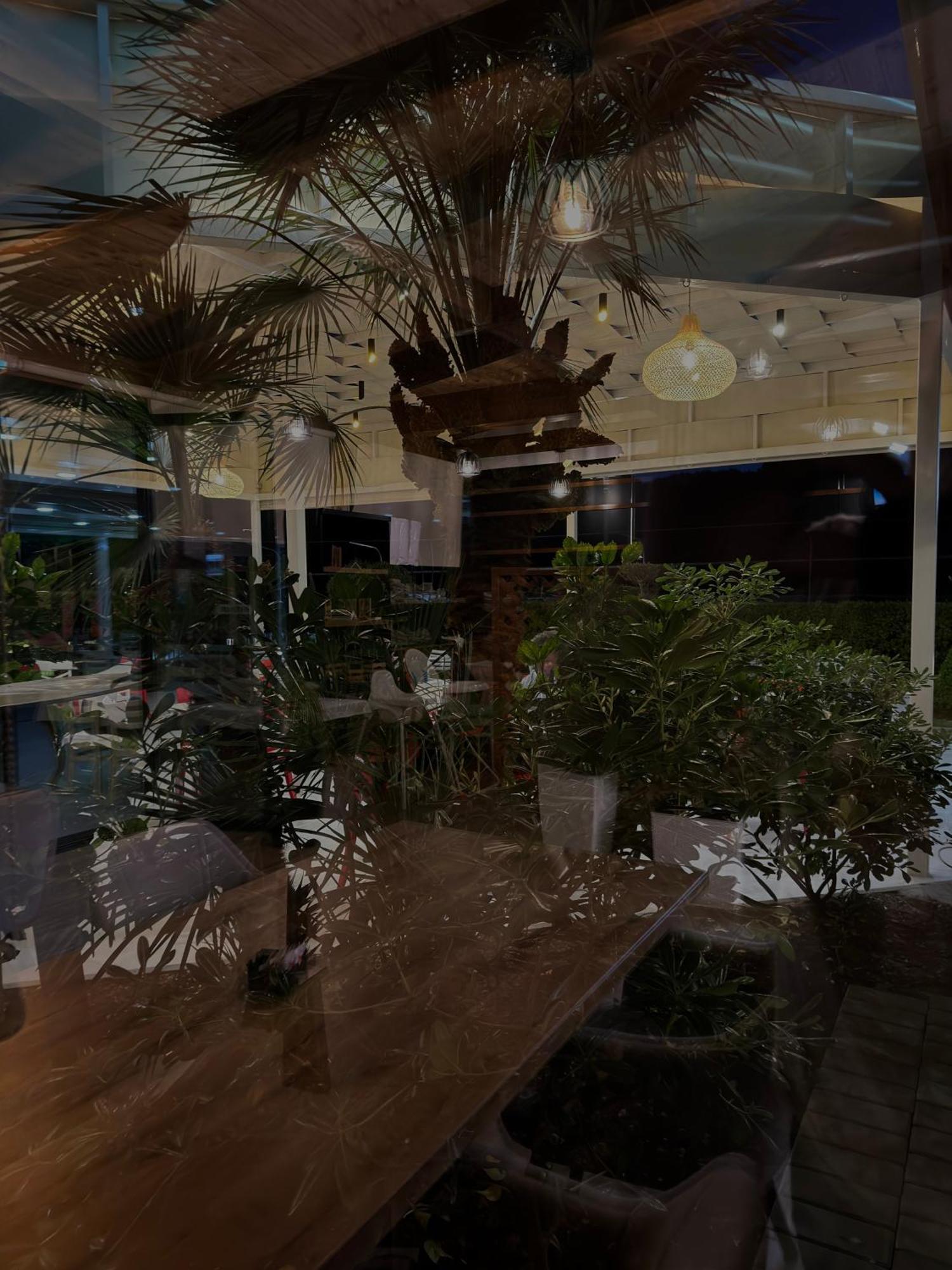 Hotel Fish Land Plazhi San Pietro Exterior foto